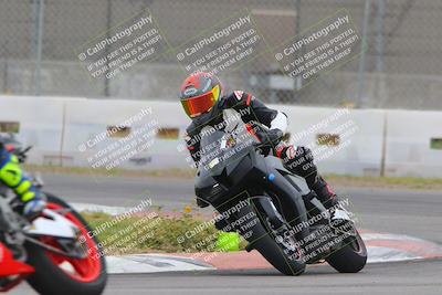 media/Oct-15-2022-Fastrack Riders (Sat) [[9a18b22502]]/Level2/Turn 9 1130am/